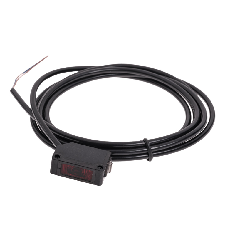 Fotoelektrický snímač PF31-T15BER pro CNC čtyřstrannou řezačku panelů