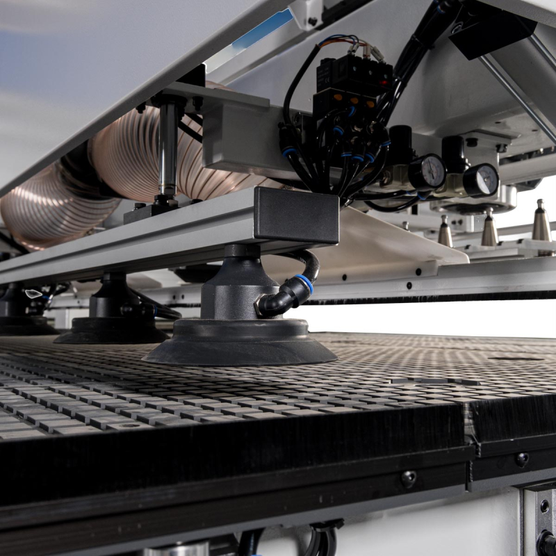 CNC obráběcí centrum KN-2710L