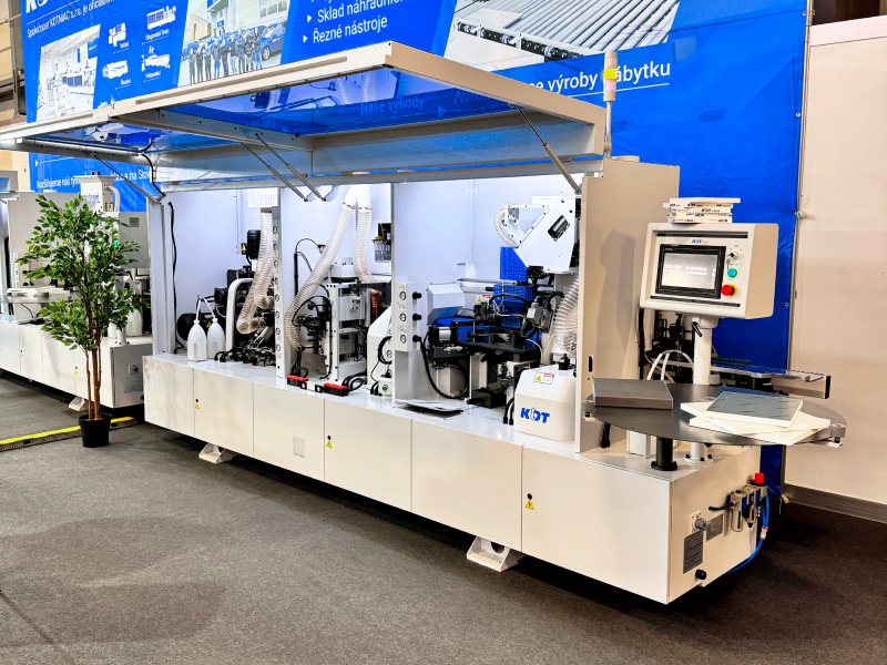 Stánok KDT Machinery na medzinárodnom veľtrhu Ligna Bohemia 2026